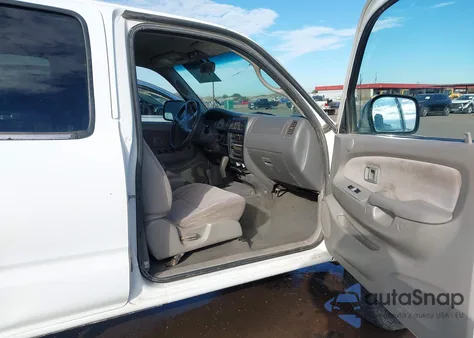 2002 Toyota Tacoma Base V6 из США, поврежденный, VIN 5TEHN72N22Z113019